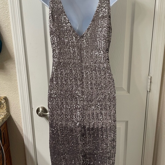 Velvet Brand Sequin Sleeveless Party Dress - Rose/Pale Purple - Picture 7 of 8